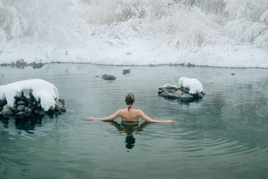 how to do cold water therapy 3 methods to try