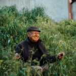 how to make gardening easier for elderly seniors