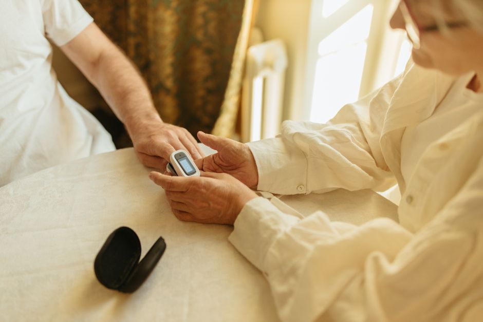 how to make oxygen at home for patients safely