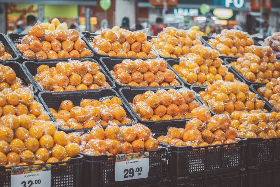 how to read fruit labels what every sticker means