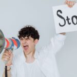 how to stop your voice from shaking during a presentation