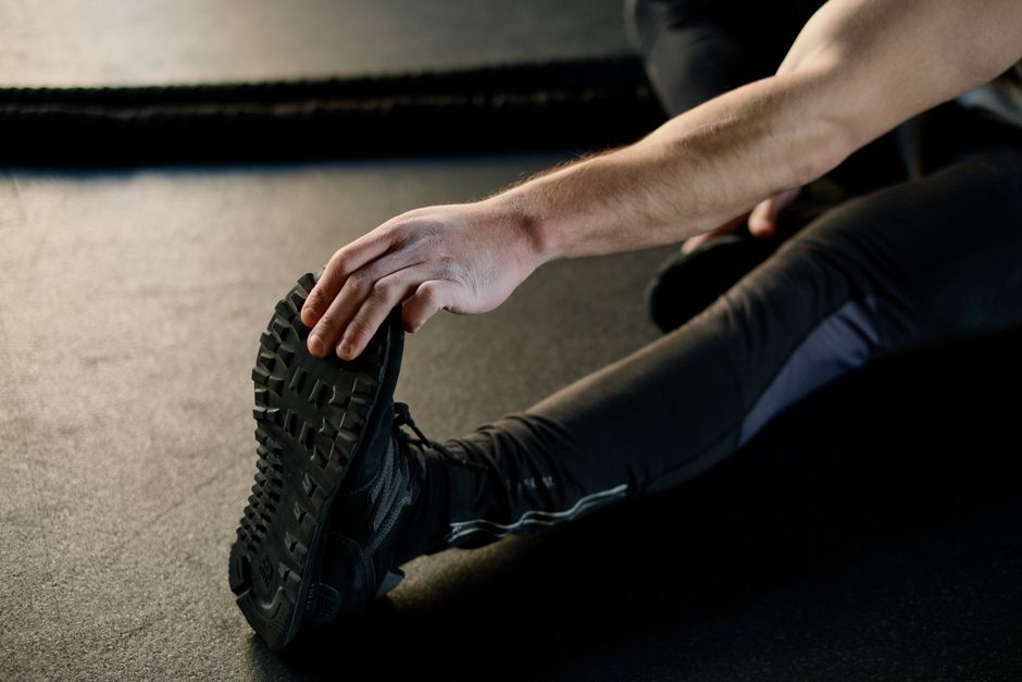 how to stretch arm muscles biceps triceps forearms