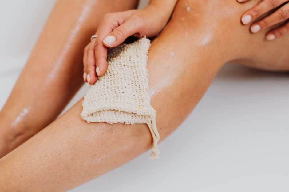 how to use a loofah for effective skin care