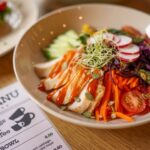 is a salad with chicken healthy