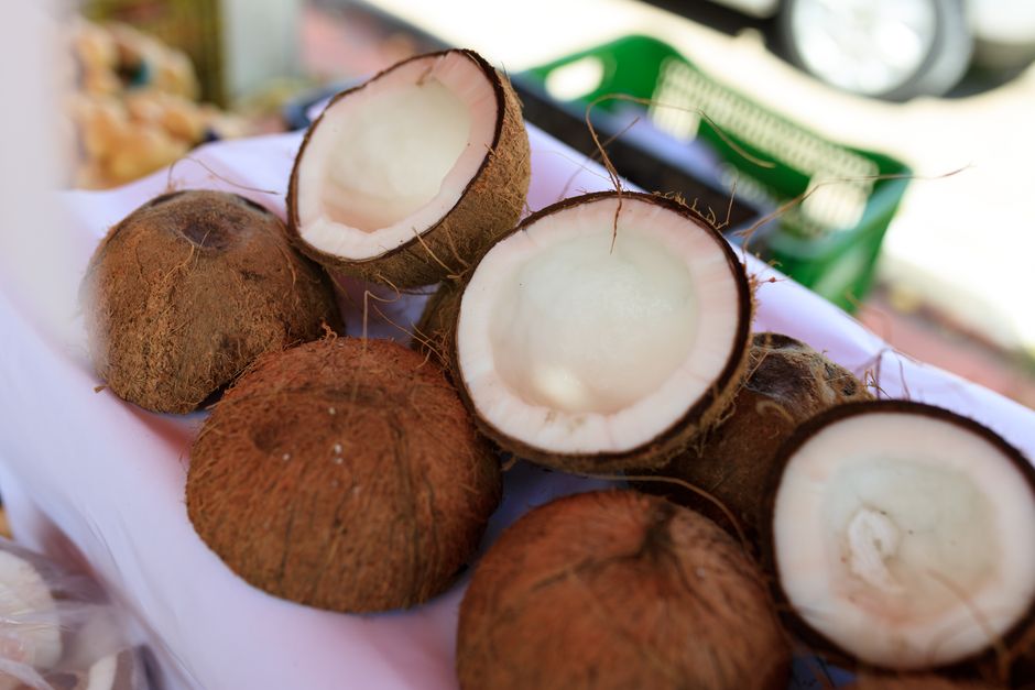 is coconut flour healthy nutrition and benefits