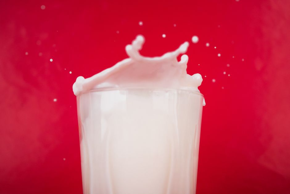 is it ok to freeze milk