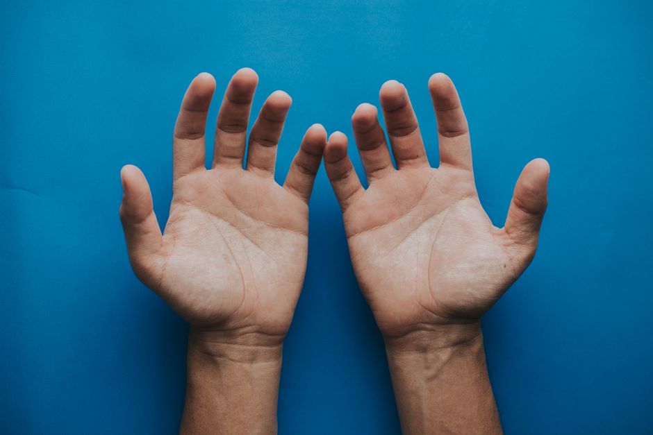 is left handed genetic