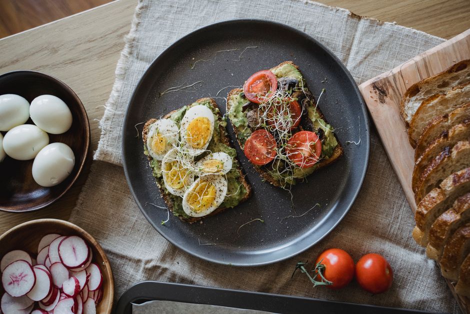 is lewis keto bread healthy nutrition and side effects