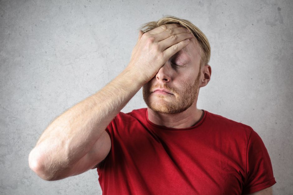 should you be worried about pain behind knee
