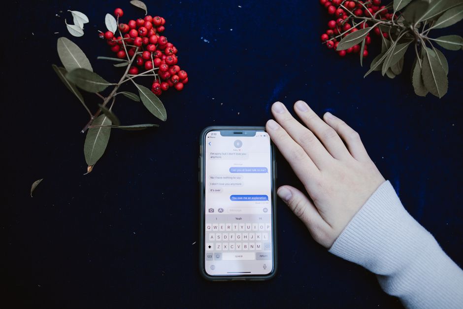 what are haptics on a cell phone and how do they work