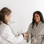 what causes shaking hands common and serious reasons