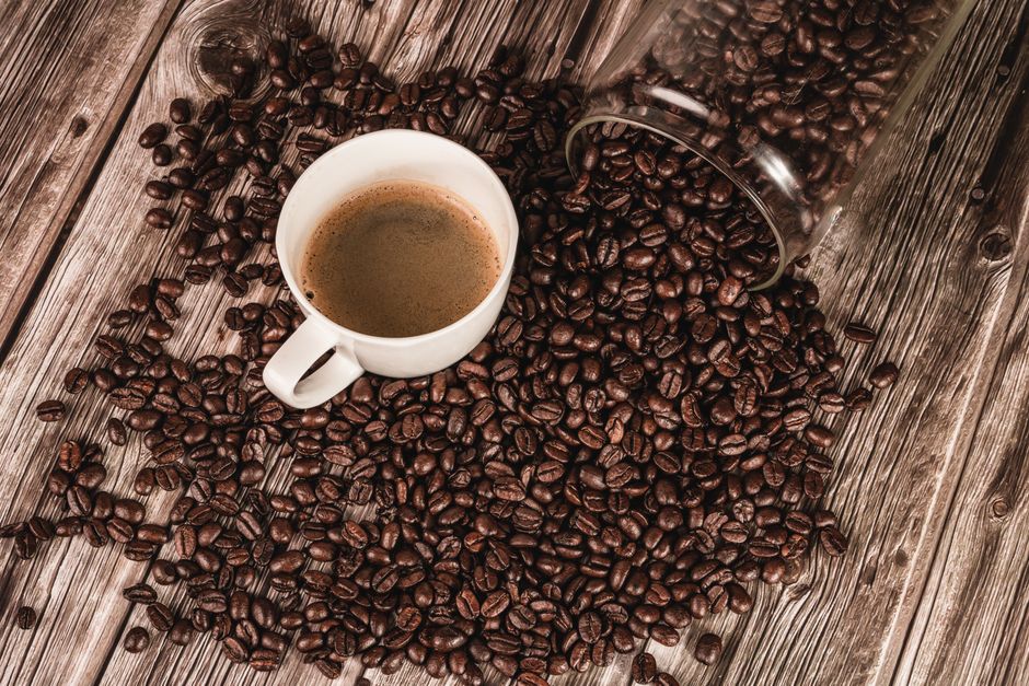 what contains more caffeine coffee or tea