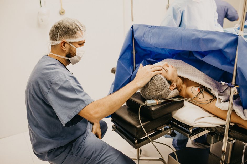 what does medical ethics apply to in healthcare