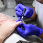 what does nail fungus look like on toenails