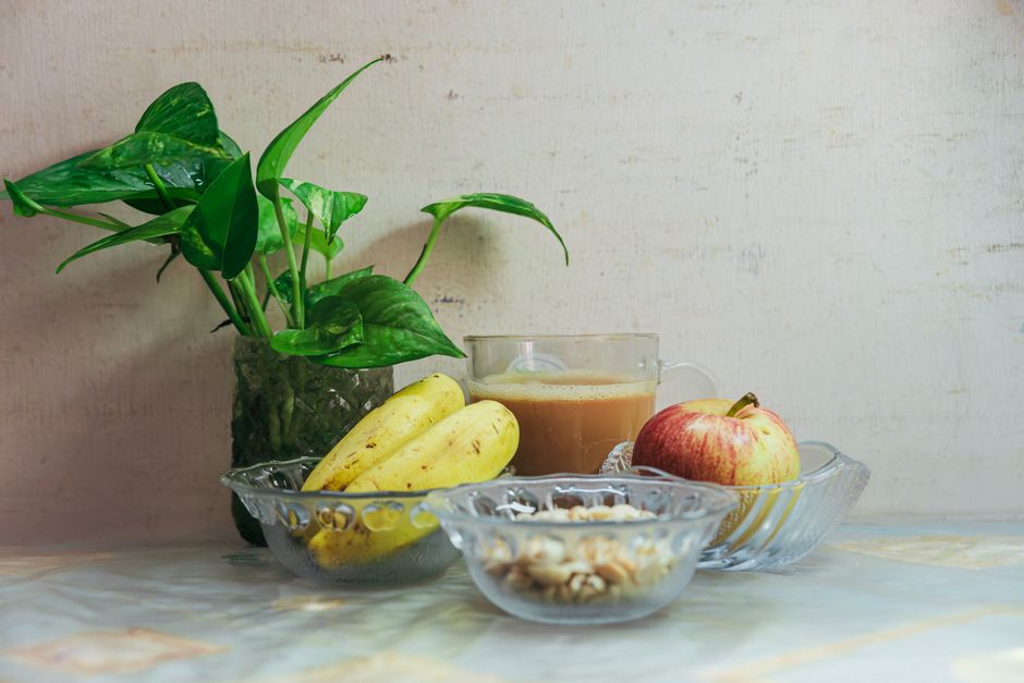 what foods does the dash diet emphasize