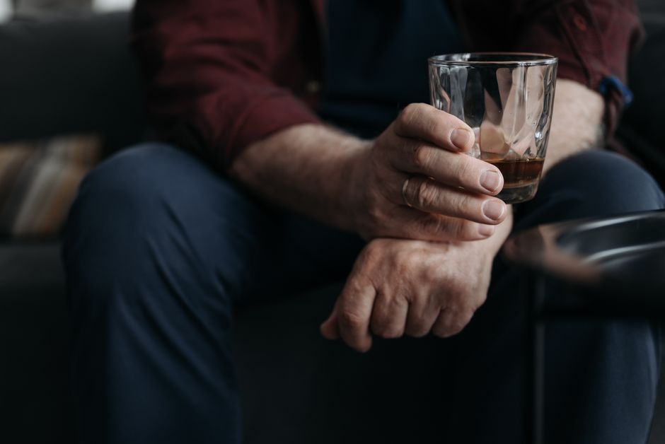 what happens if you drink alcohol before a ct scan
