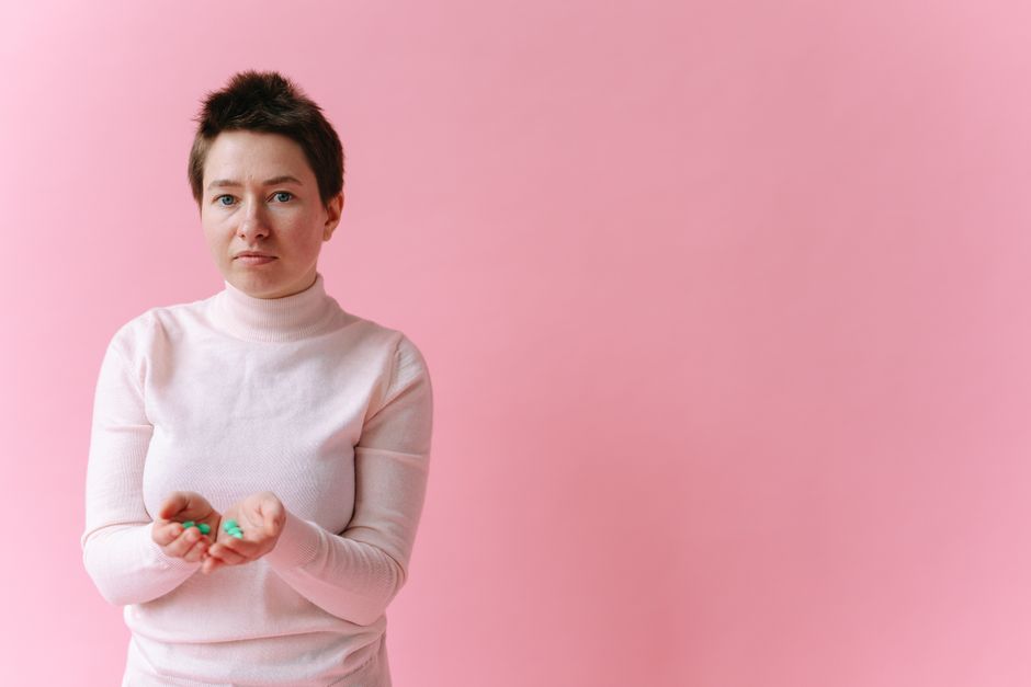 what happens when estrogen and progesterone are low