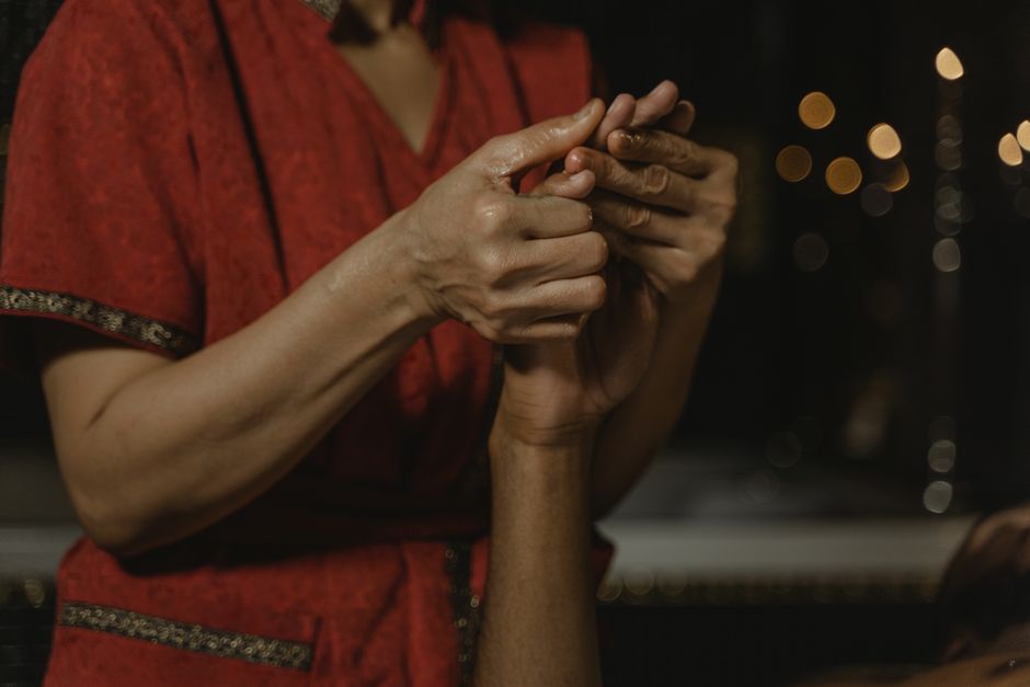 what helps circulation in hands exercises diet