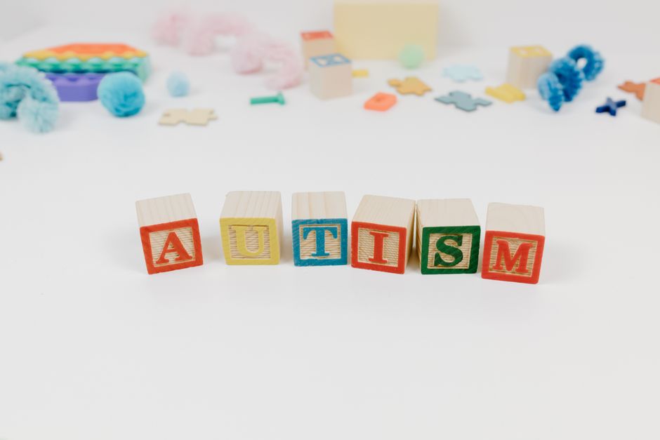 what is a spectrum child autism signs support