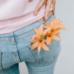 when to cut back lilies and how to do it correctly