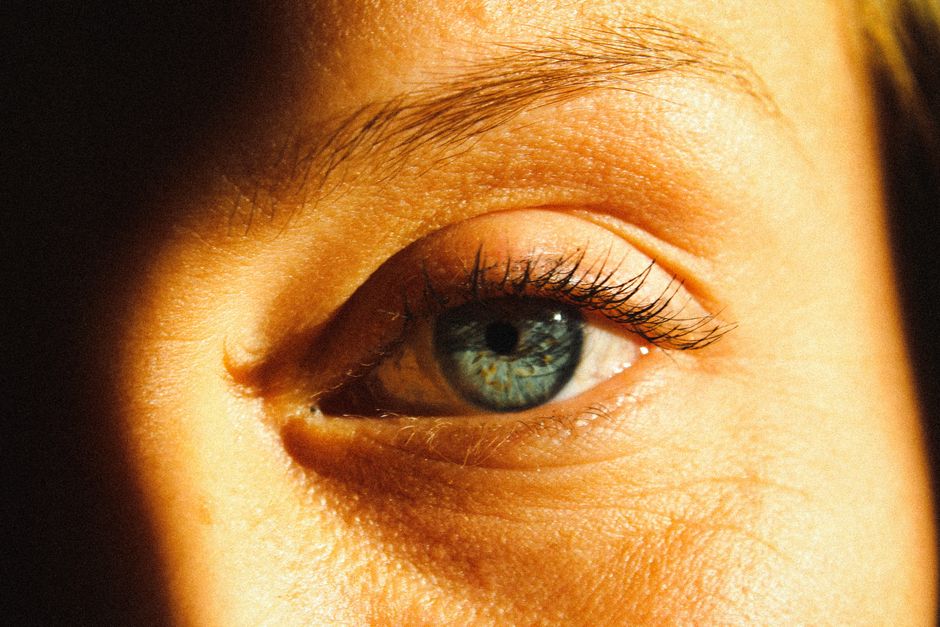 why are your eyes so sensitive to light