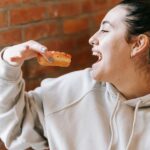 why do i feel hungry after eating causes explained