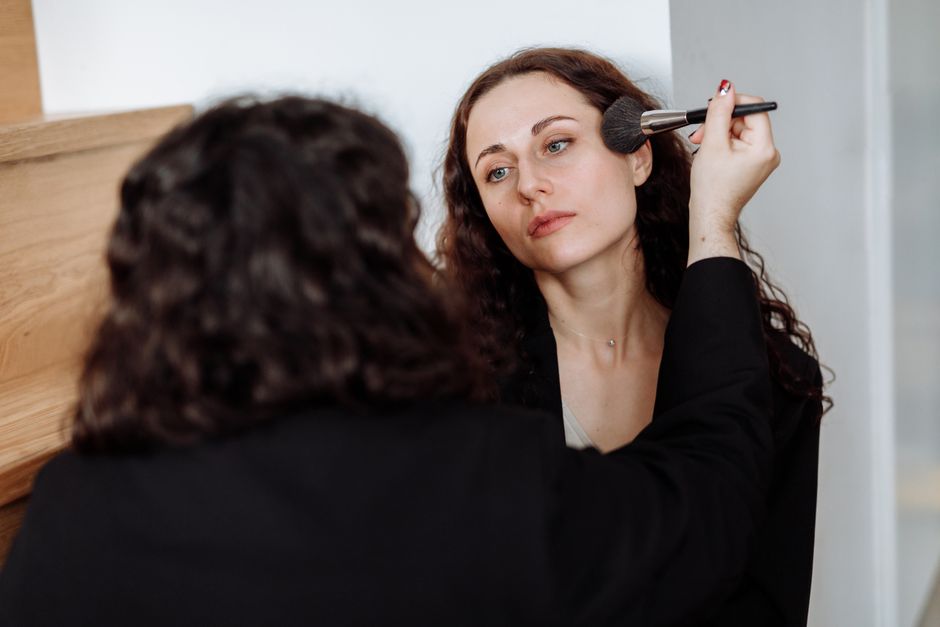 why do women blush the science and psychology