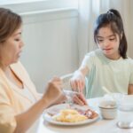 why is my daughter not eating causes and signs