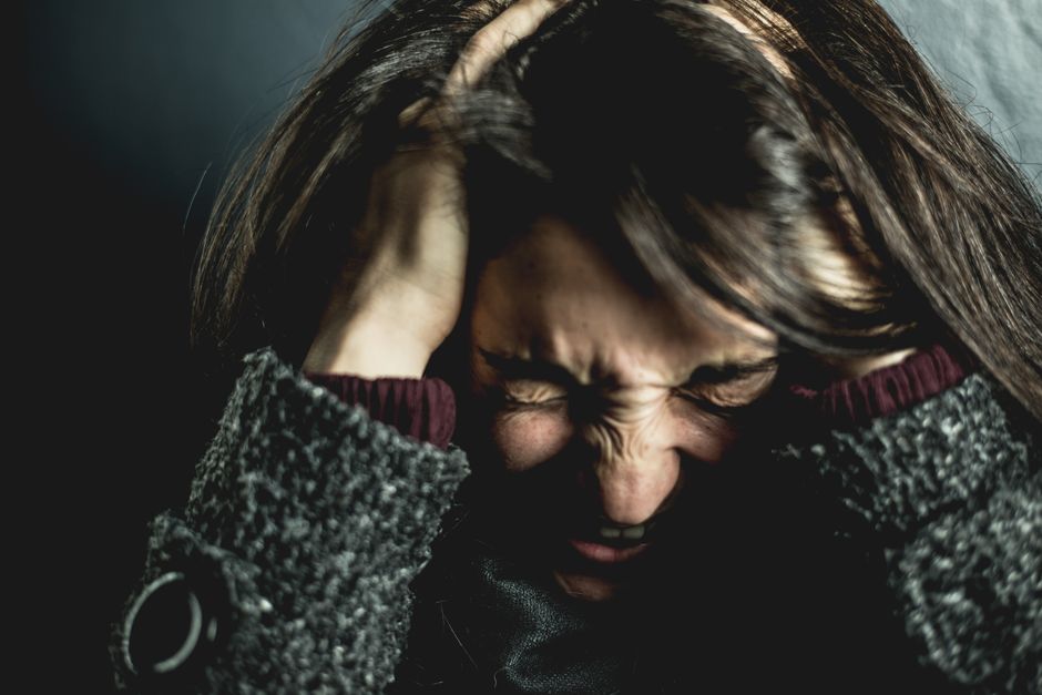 can emotional trauma cause thyroid problems