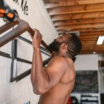 do pull ups work chest