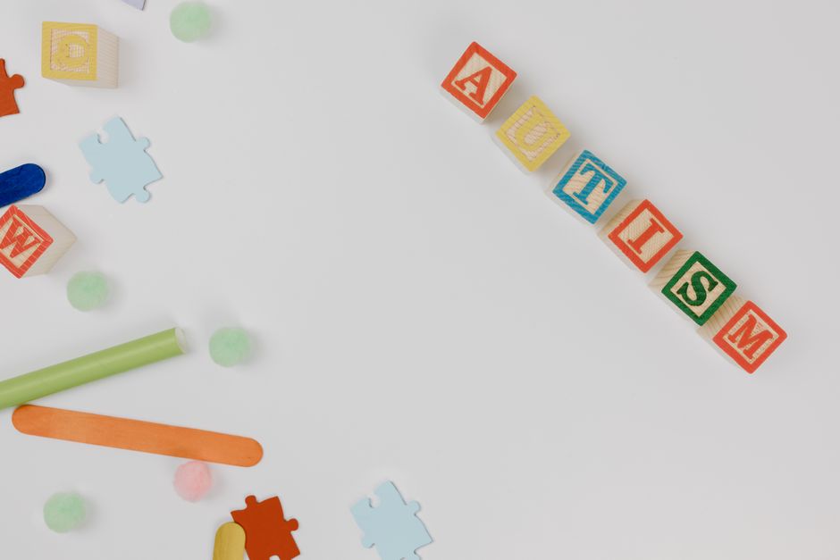 does early intervention diagnose autism or just screen