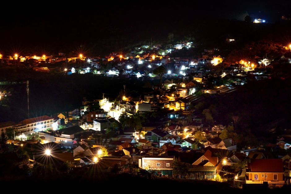 how does light pollution affect humans