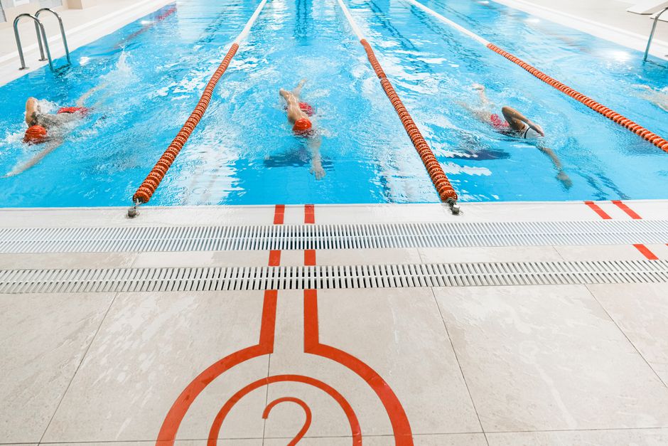 how many laps should i swim for a good workout
