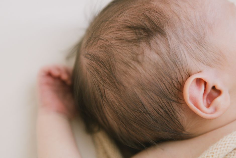 how much does a baby gain in the last month of pregnancy