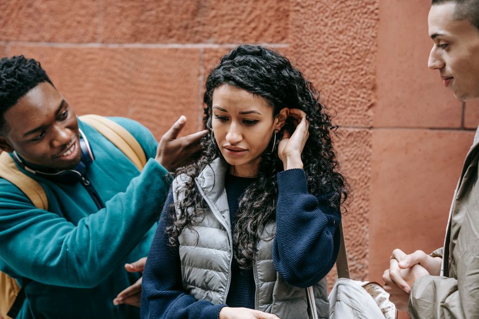 how peer pressure leads to smoking and how to resist