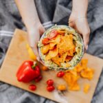 how to keep guacamole from going brown