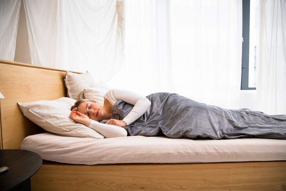 how to make a grounding sheet for your bed