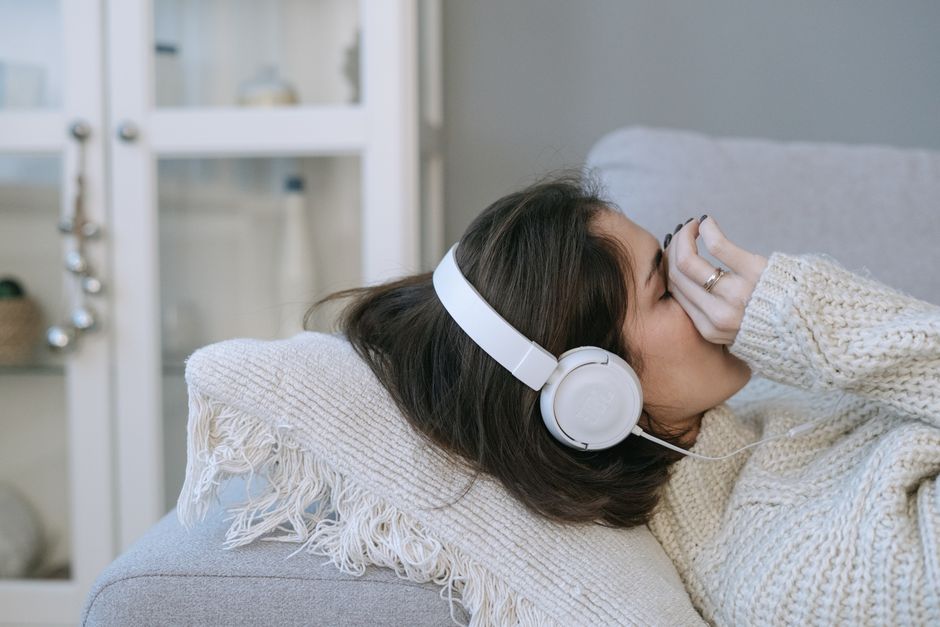 how to reduce noise in your home practical tips