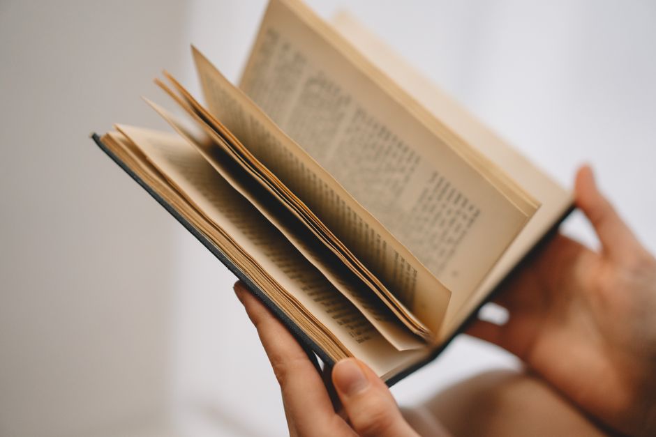 how to rid books of dust mites for good