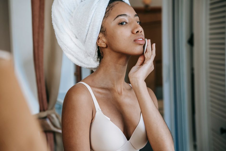 how to treat raw skin safely and speed up healing