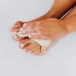 how to use body wash without loofah