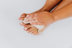 how to use body wash without loofah