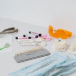 how to whiten dentures without damaging them