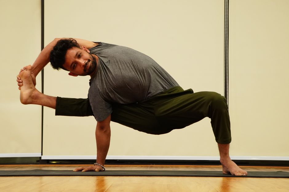 is a twisted pelvis serious symptoms treatment
