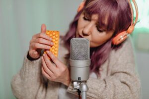 Why Do I Lose My Voice At Night Causes Fixes? The Reason 3 why do i lose my voice at night causes fixes