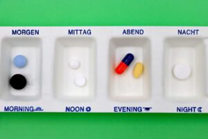 why use latanoprost at night